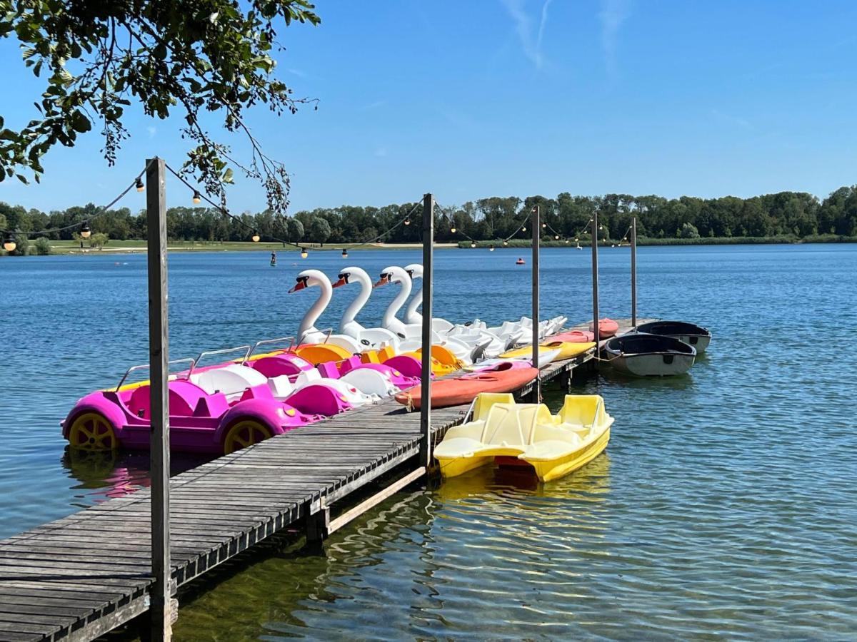 Supergezellig Vakantiehuis Met Hele Grote Tuin Bij Nijmegen Ewijk Luaran gambar
